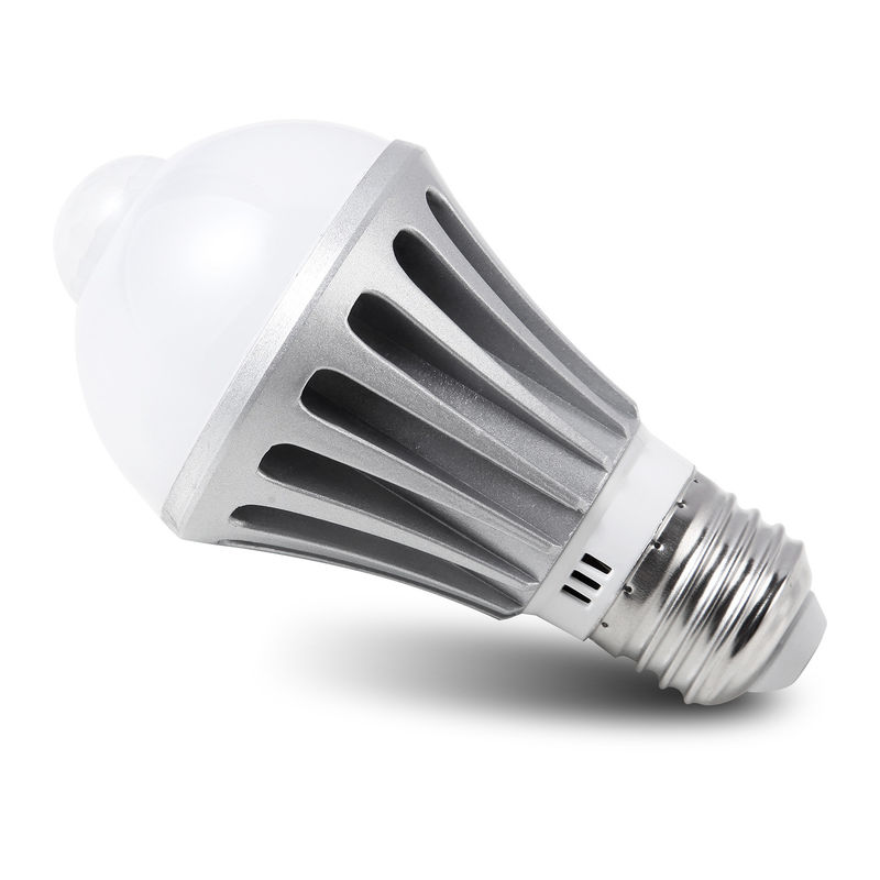 IP54 PIR Motion Sensor LED Bulb Motion Detector Light Bulb Outdoor